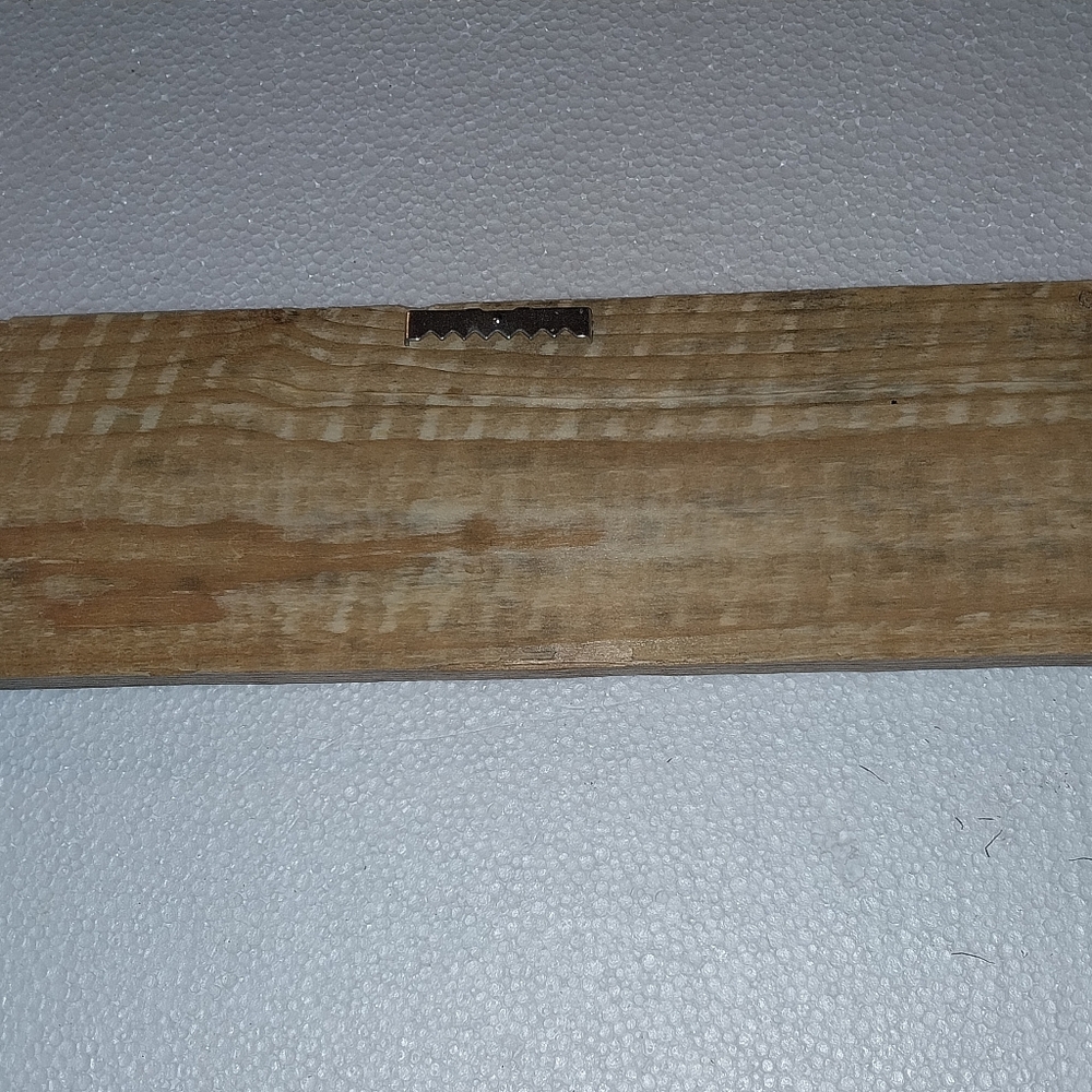 Wood Sign with engraved word  PRAY.  Was cut from reclaimed wood - Picture 3 of 5